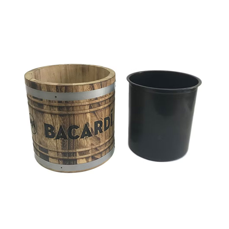 Xô đá bằng gỗ thông